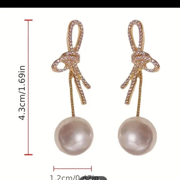 NWOT Faux Pearl Pendant Knot Design Shiny zirconia Decor Dangle Earrings Elegant - Picture 2 of 5